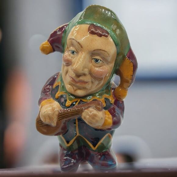 Vintage Staffordshire Jester Jug 7.25” Manor Pottery Toby Character - Picture 1 of 9